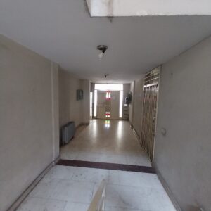 خرید خانه ۲خوابه نیاز به بازسازی ، زرتشت